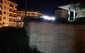 A Due Passi Da....